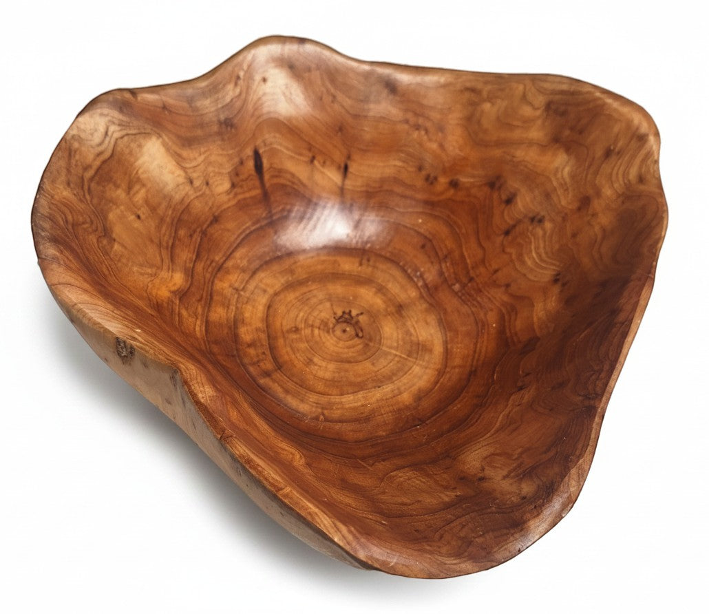 Natural Wonders USA medium cedar wood serving bowl with rustic grain and smooth finish, 4" H x 7" L x 6" W.