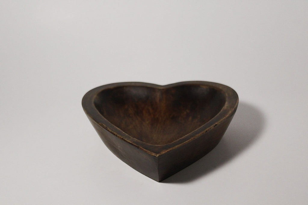 Natural Wonders USA dark wood heart-shaped serving bowl with natural grain detail, perfect for snacks or decor.